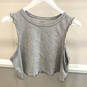 Urban Outfitters Gray Cropped Tank Top Size Small